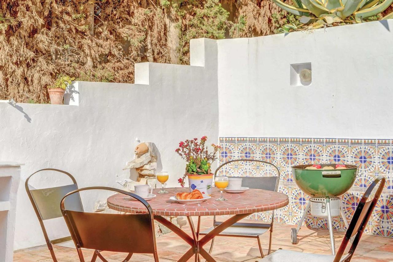 Private Heated Pool, Jacuzzi & 1225M2 Garden In Villa Cipreses Frigiliana Buitenkant foto