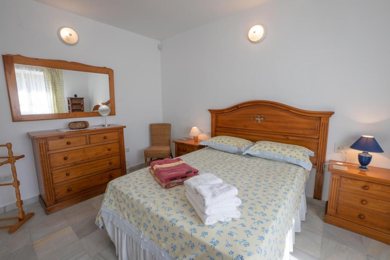 Private Heated Pool, Jacuzzi & 1225M2 Garden In Villa Cipreses Frigiliana Buitenkant foto