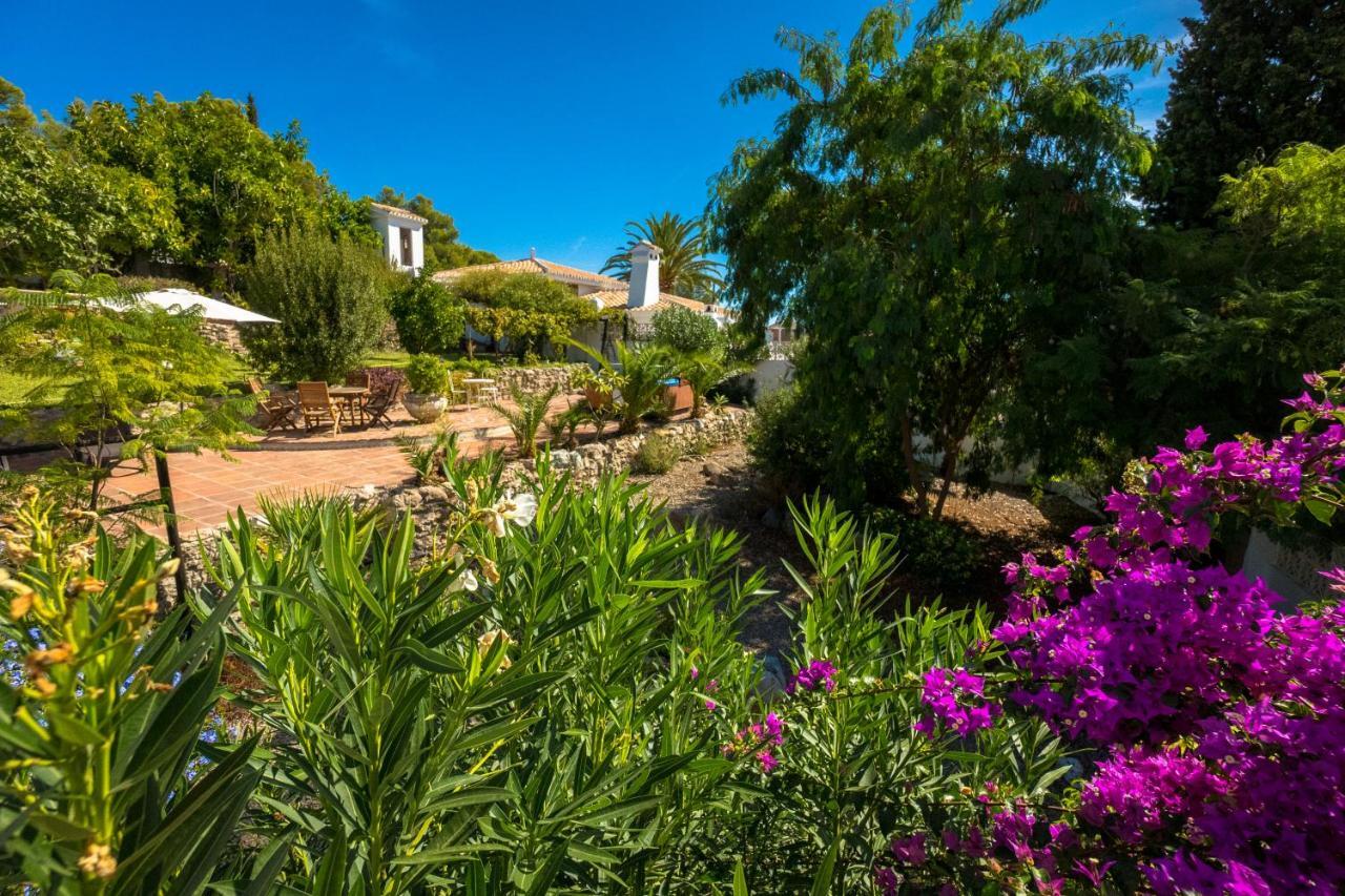 Private Heated Pool, Jacuzzi & 1225M2 Garden In Villa Cipreses Frigiliana Buitenkant foto