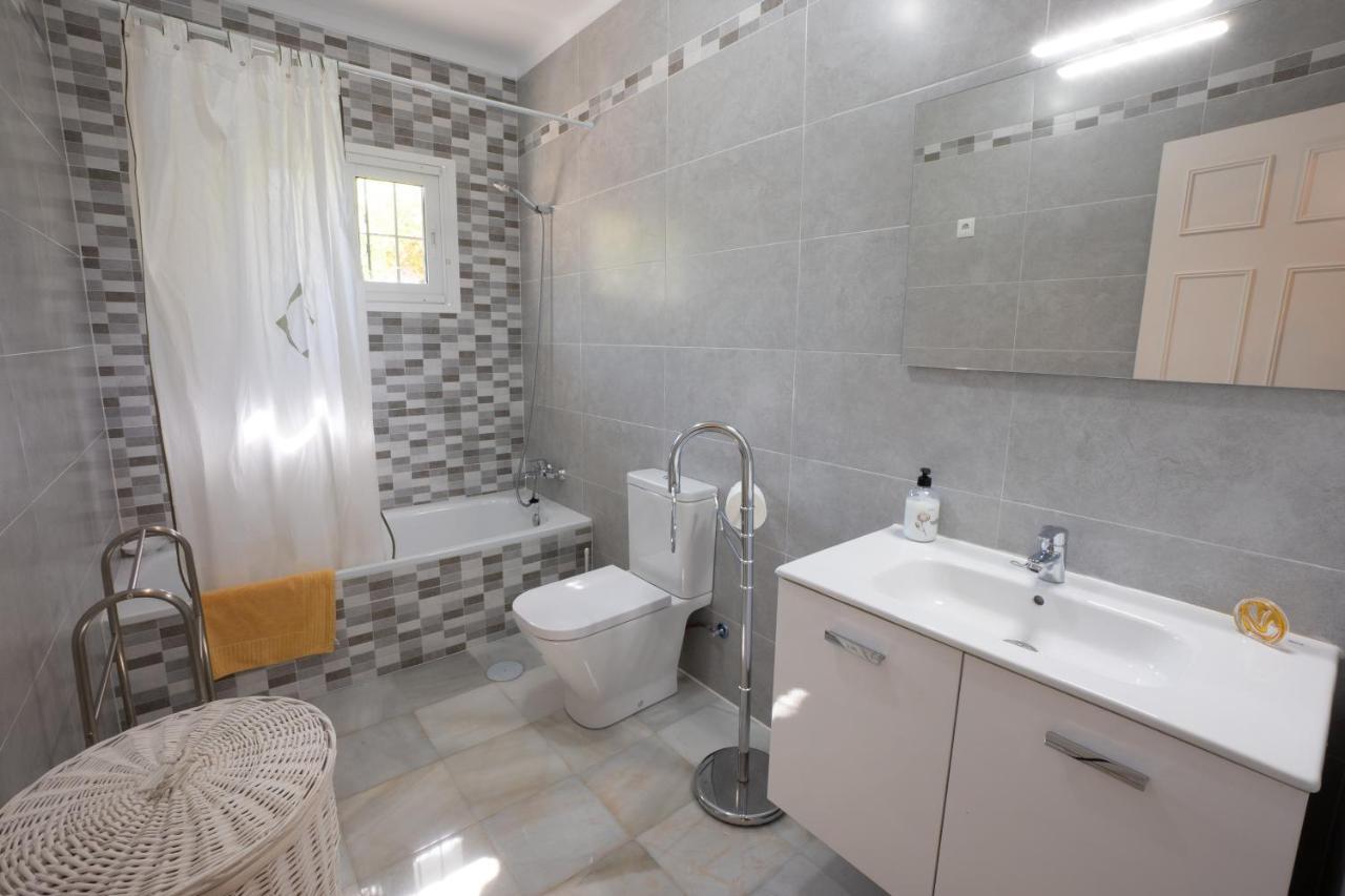Private Heated Pool, Jacuzzi & 1225M2 Garden In Villa Cipreses Frigiliana Buitenkant foto