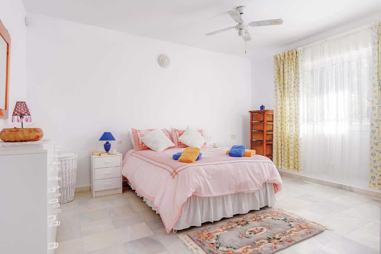 Private Heated Pool, Jacuzzi & 1225M2 Garden In Villa Cipreses Frigiliana Buitenkant foto